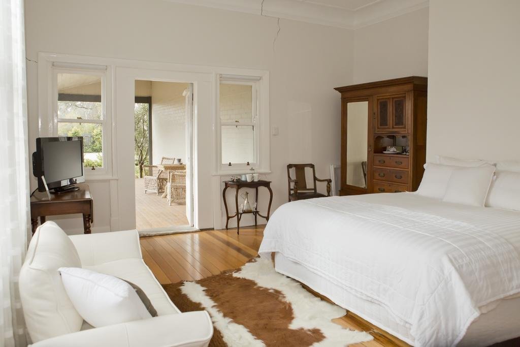 Mollisons - carbon neutral hotel in Kyneton
