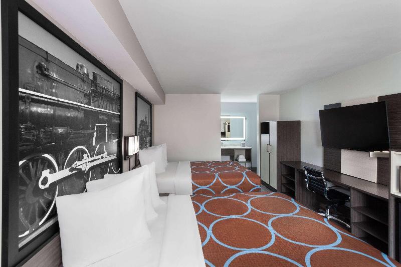 Super 8 By Wyndham Baltimore Northwest - photo 22