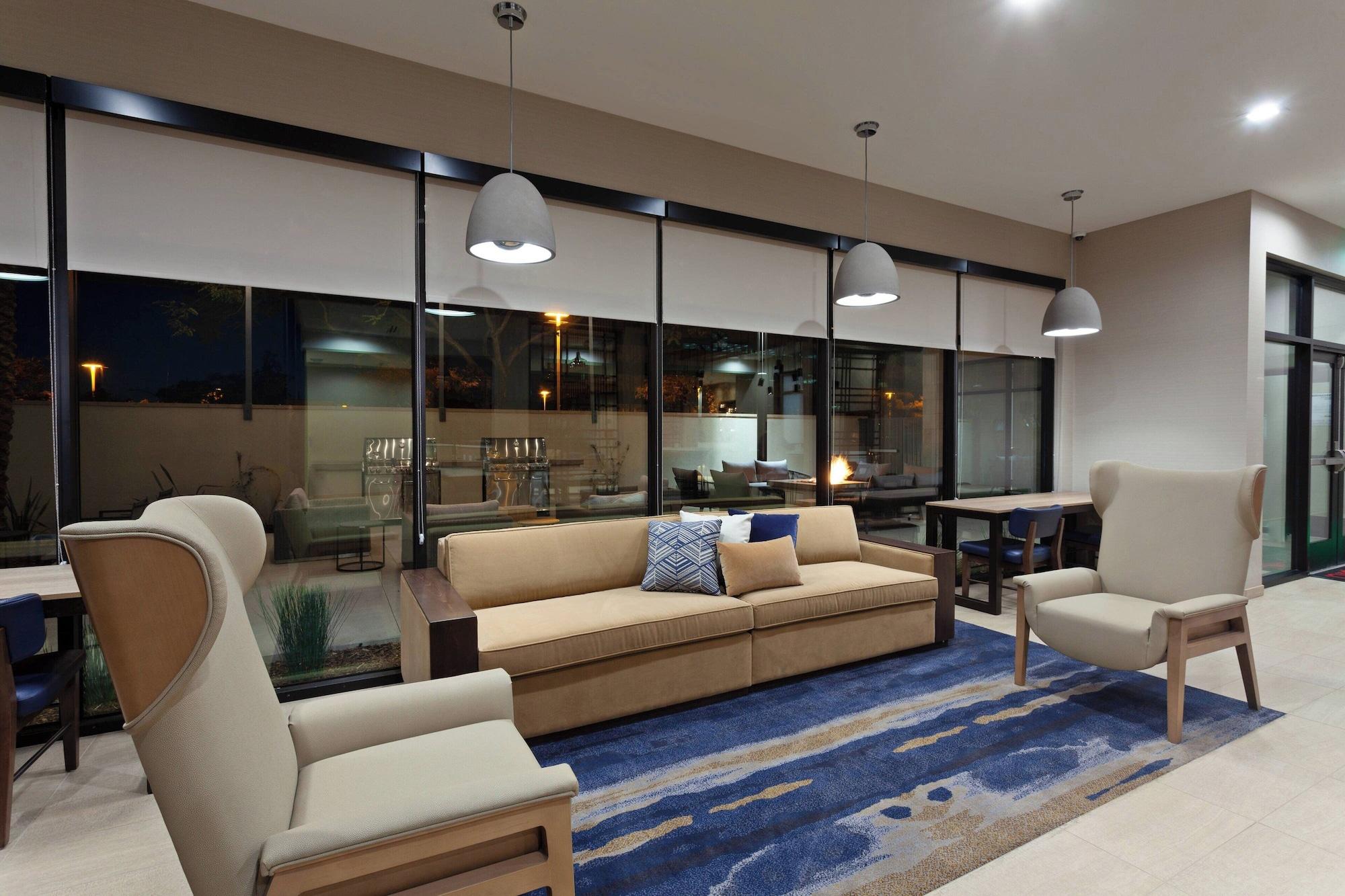 TownePlace Suites by Marriott San Diego Central - photo 13