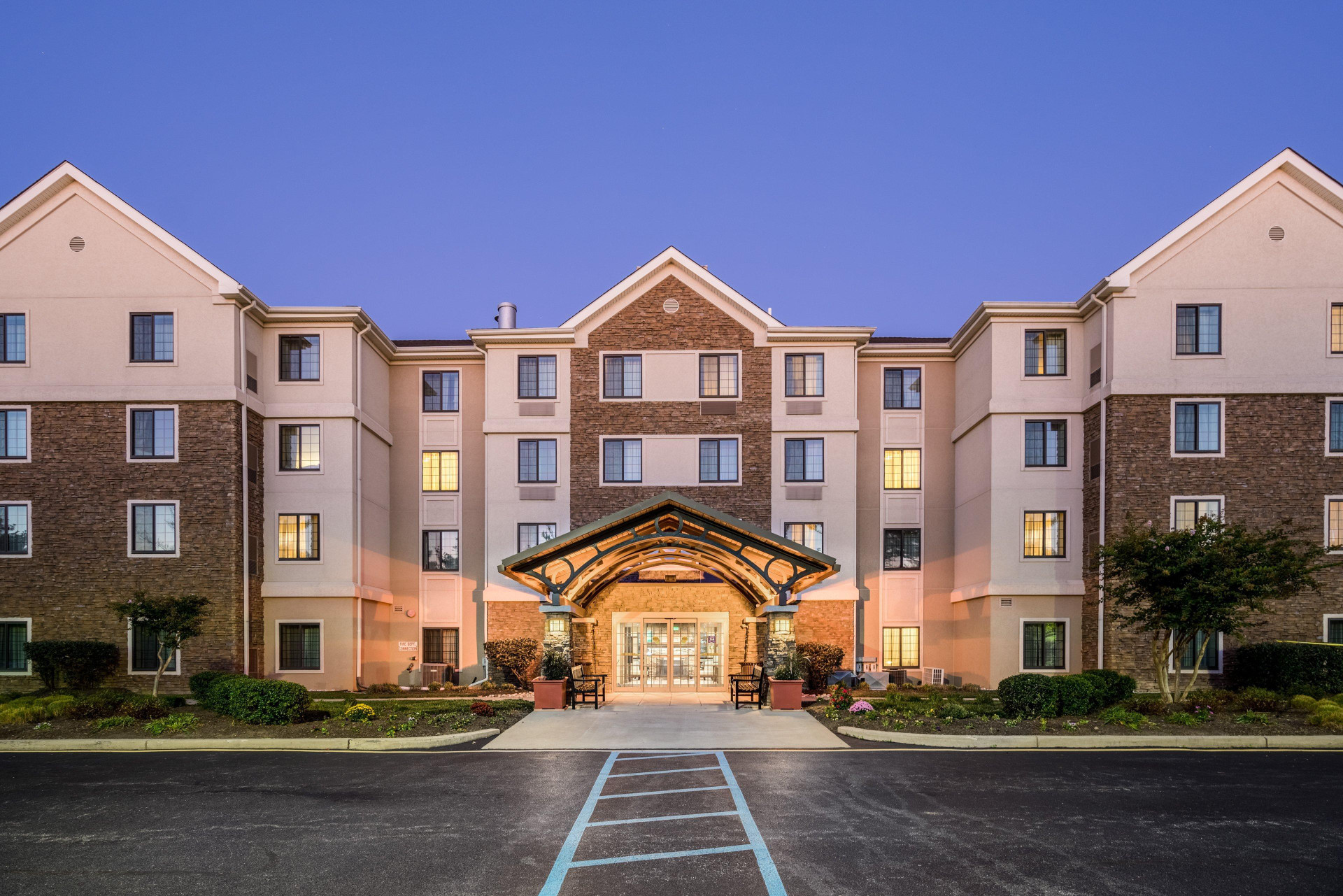 Staybridge Suites Wilmington Newark by IHG - photo 11