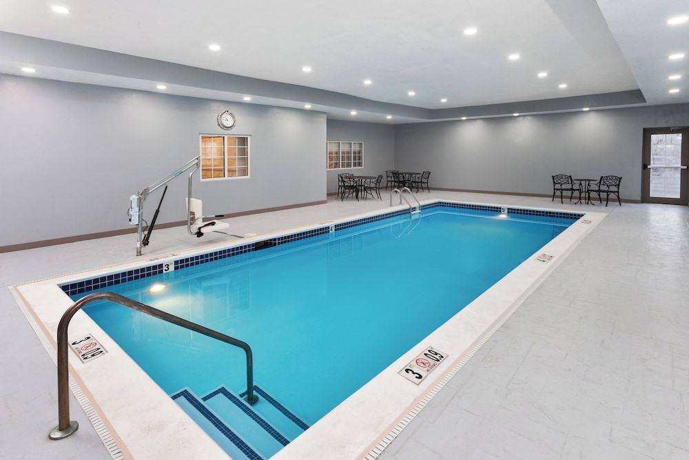 Candlewood Suites Louisville North by IHG - photo 29