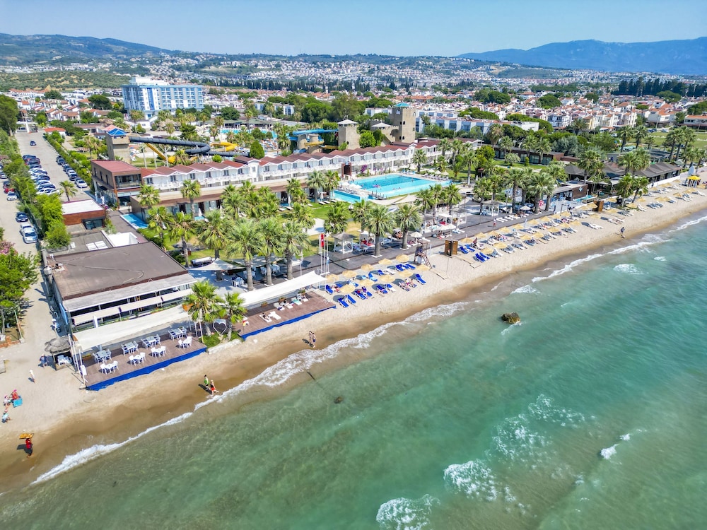 Risus Resort Hotel Kuşadasi — Kusadasi — photo 2