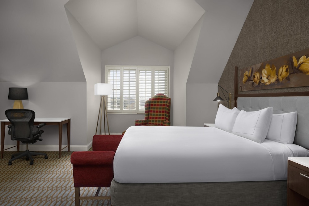 Virginia Crossings Hotel Tapestry Collection by Hilton - photo 6