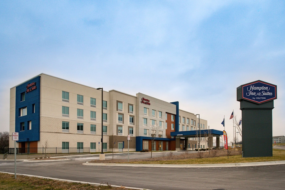 Hampton Inn & Suites Adrian - photo 69