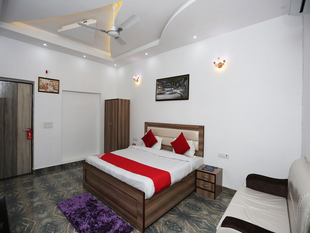 OYO 26628 Hotel Rest Palace — Agra — photo 2