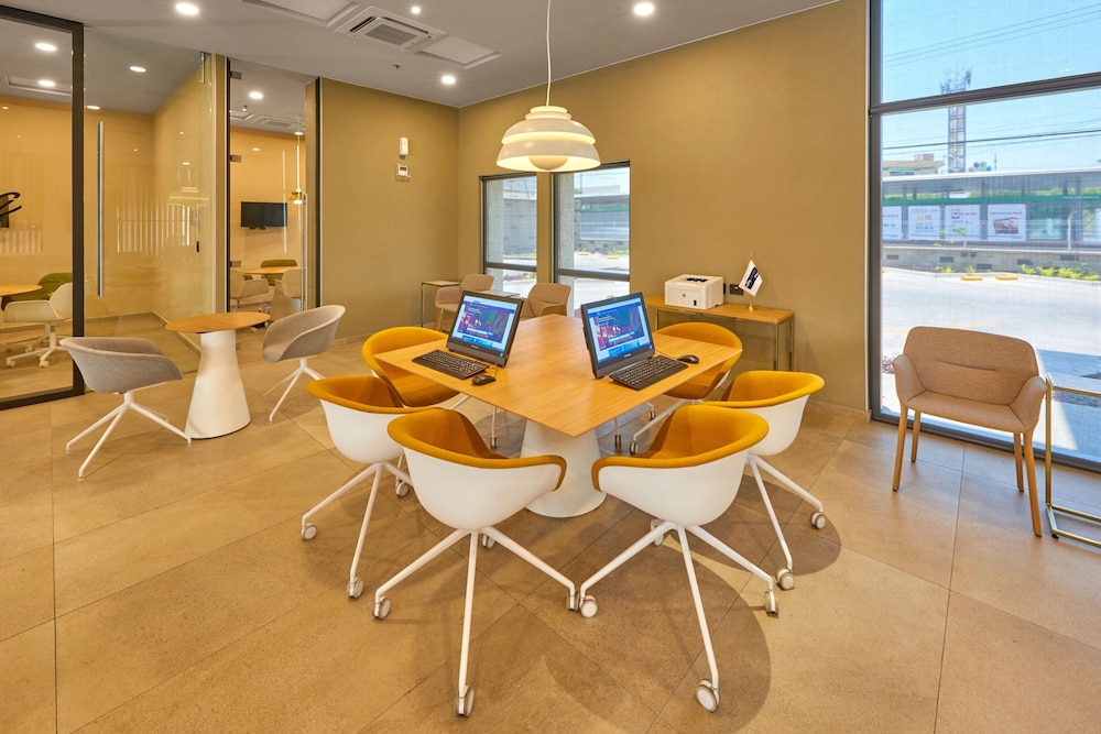 Business center