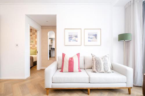 801 Zeeland Pier Lux 2 Bedroom Near CTICC with FREE onsite Parking