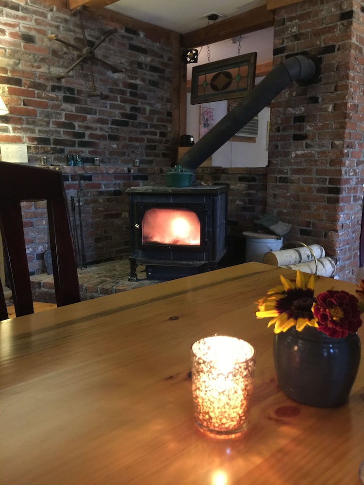 Black Lantern Inn - photo 19