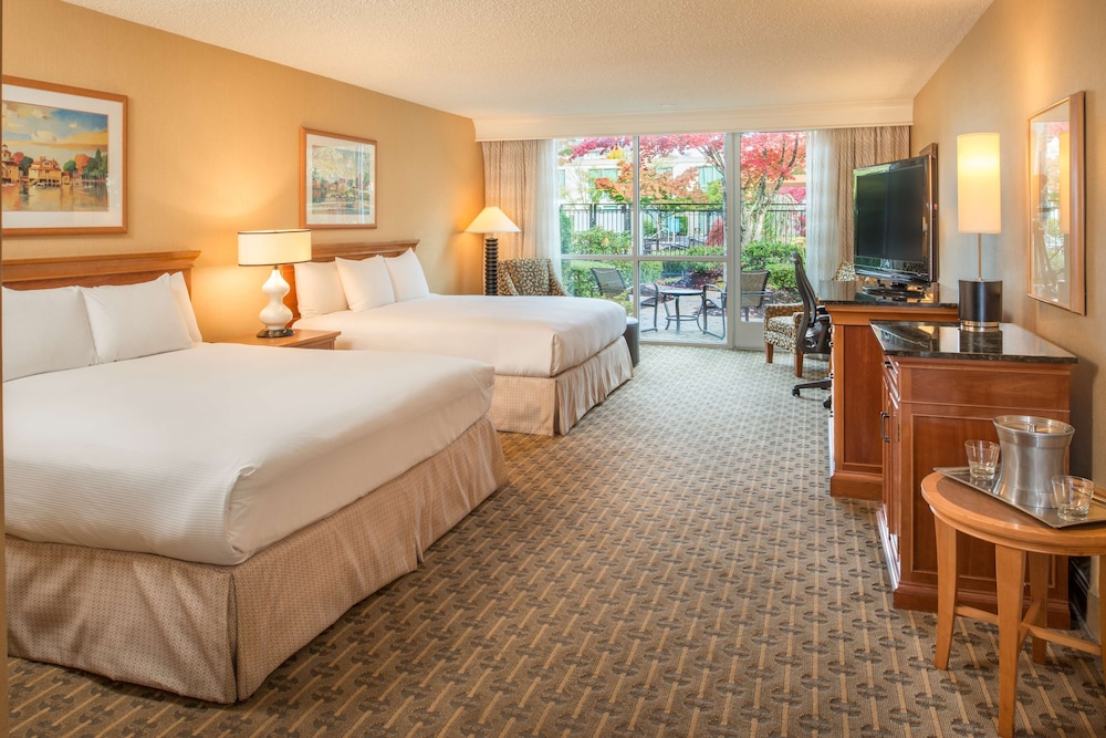 Hilton Seattle Airport & Conference Center - photo 9