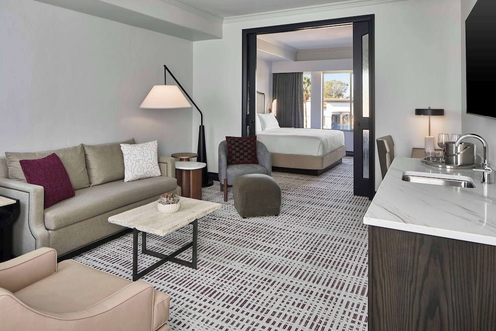 La Bellasera Hotel & Suites Paso Robles Tapestry by Hilton - photo 37