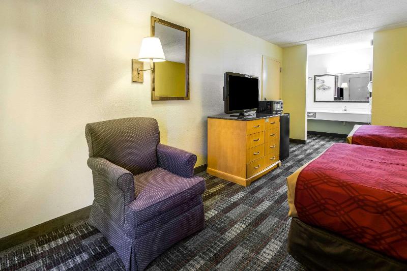 SureStay by Best Western Jacksonville Airport - photo 12