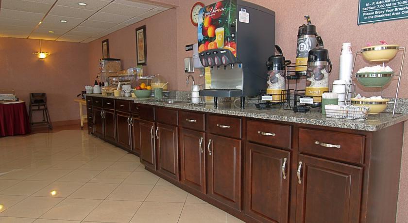Quality Inn Easton - photo 13