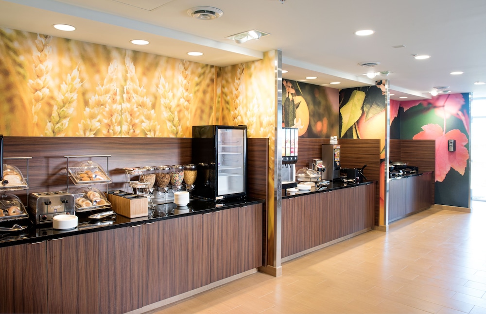 Fairfield Inn & Suites Rochester Mayo Clinic Area St. Marys - photo 25