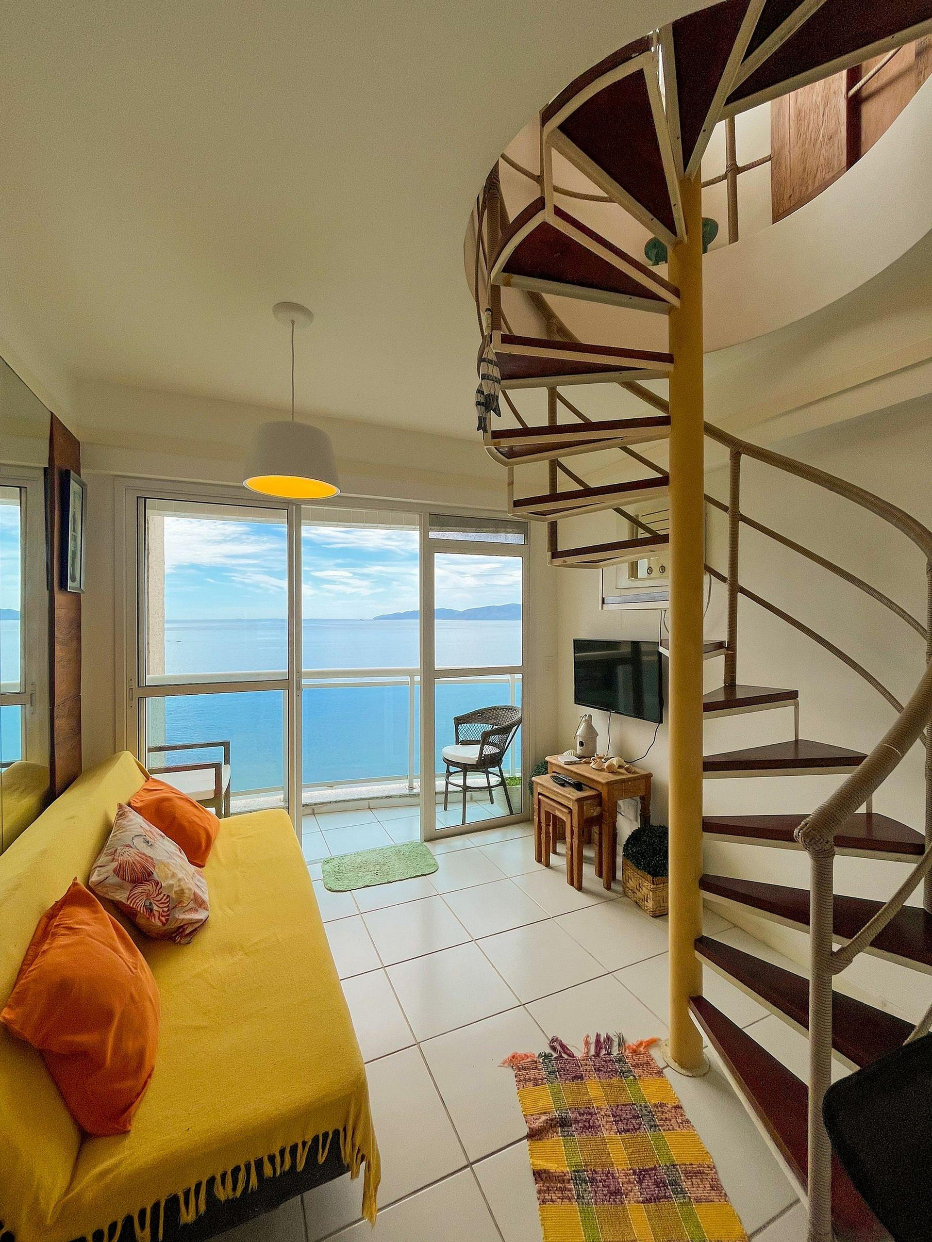 Vista Espetacular e Sofisticação Jacuzzi Churrasqueira e Lazer Completo in Mangaratiba, Brasil