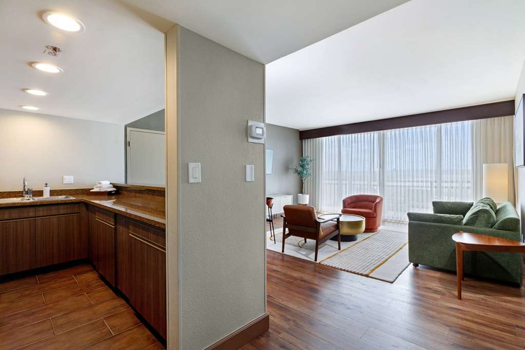 Wyndham San Diego Bayside - photo 21
