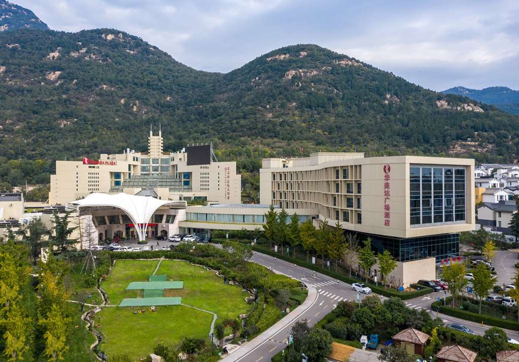 Ramada Plaza Taian in Tai'an, People's Republic of China