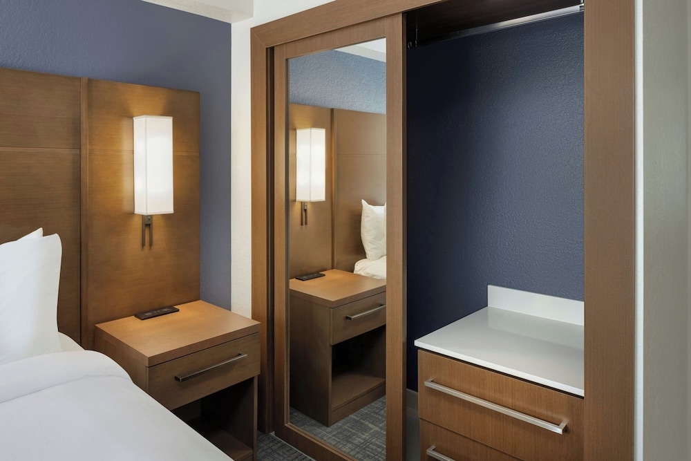 Residence Inn by Marriott Orlando East UCF Area - photo 17