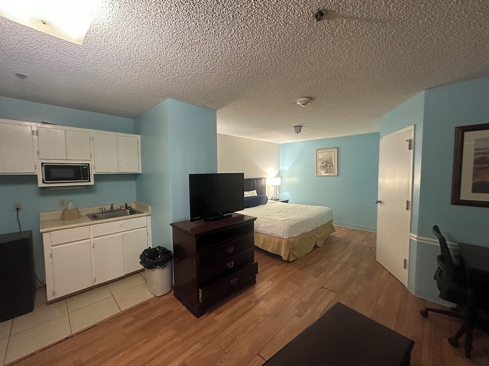 Guest Cottage And Suites - photo 13