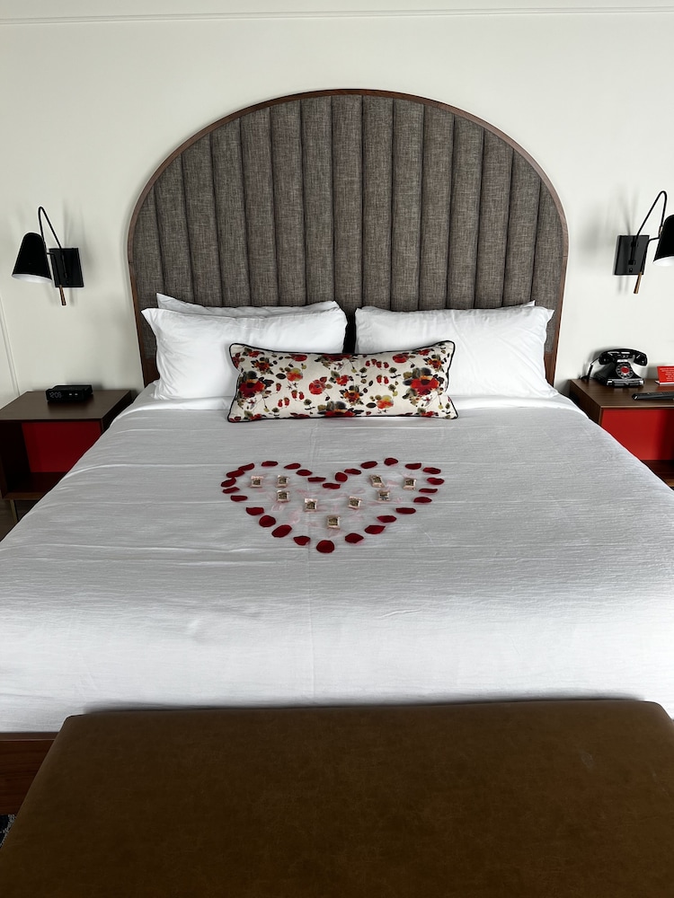 Hotel Indigo Omaha Downtown by IHG - photo 18