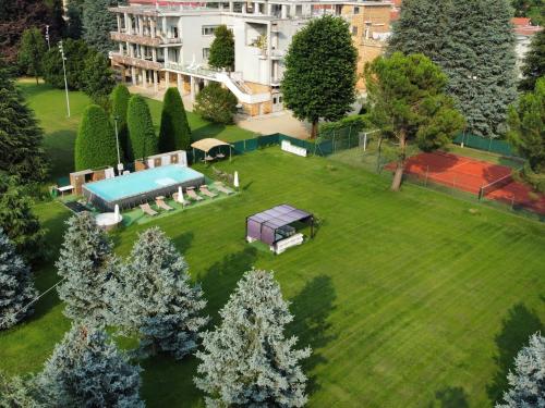 Holiday Home Giacomelli — 4-Star Luxury Hotel in Mathi, Italy