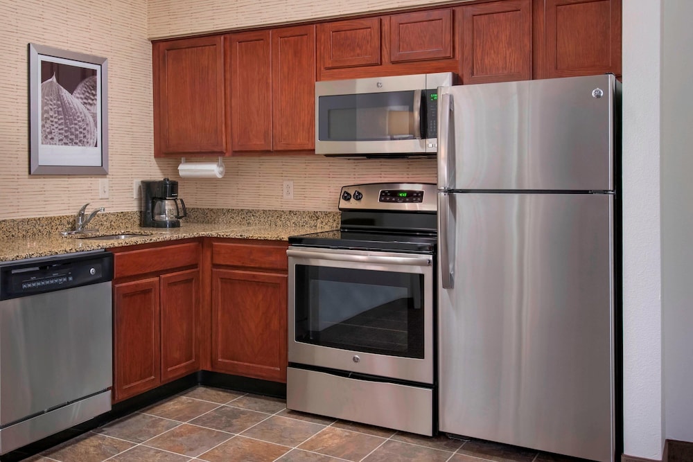 Residence Inn by Marriott Newark Elizabeth Liberty International Airport - photo 10
