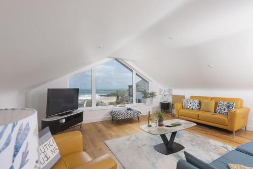 Sea views 500 metres from the sea Parking in St Ives, United Kingdom