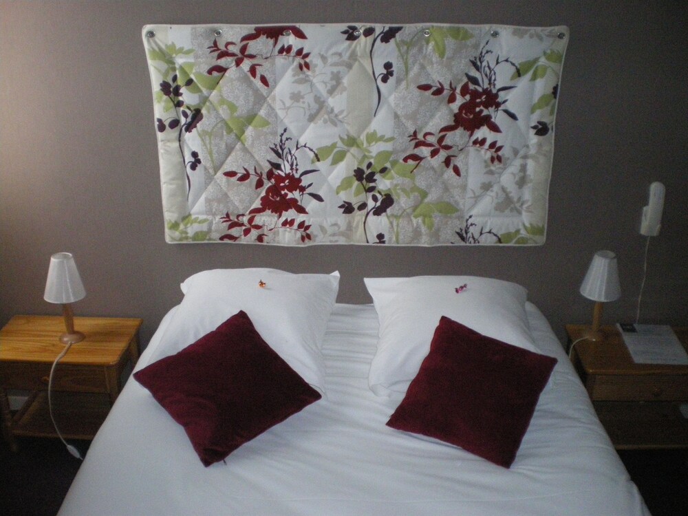 Ho Tel De L’europe in Angers, France