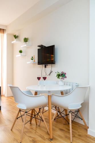 Holiday Rooms