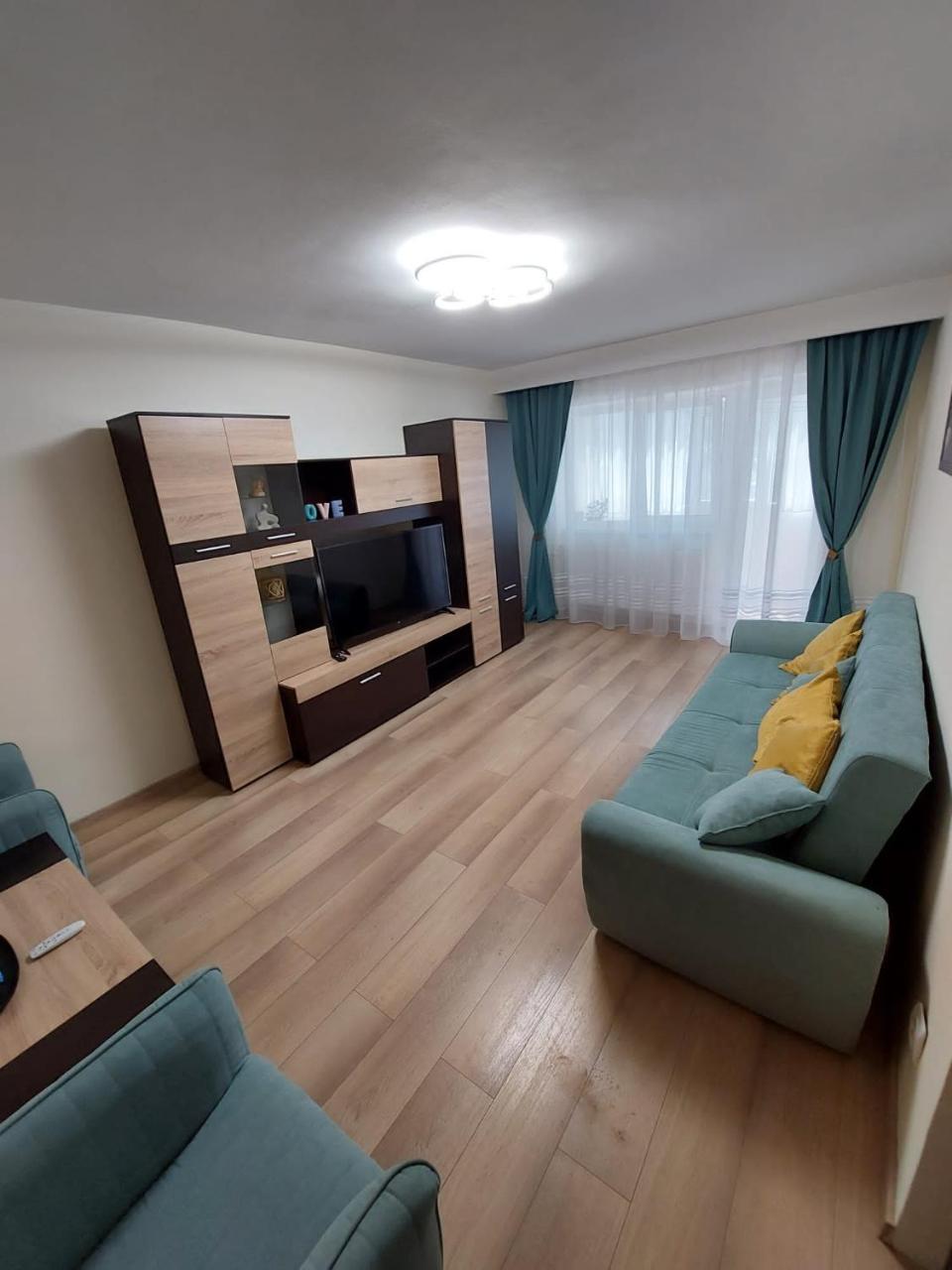 Eugenia Apartament — hotel in Urlati