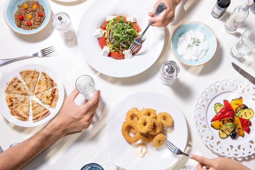 מזון ומשקאות