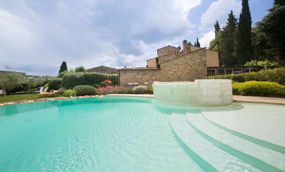 La Canonica Di Cortine — hotel in Barberino Val D'elsa