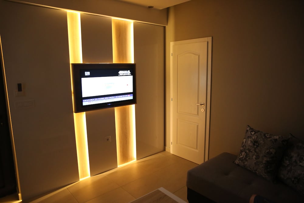 Gold Crown Apartments — Jagodina — photo 4