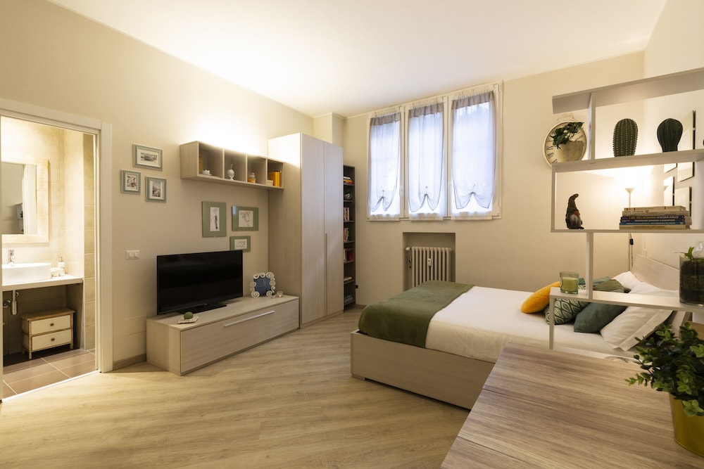 notaMi City Charme Studio — 4-Star Luxury Hotel in Milan, Italy