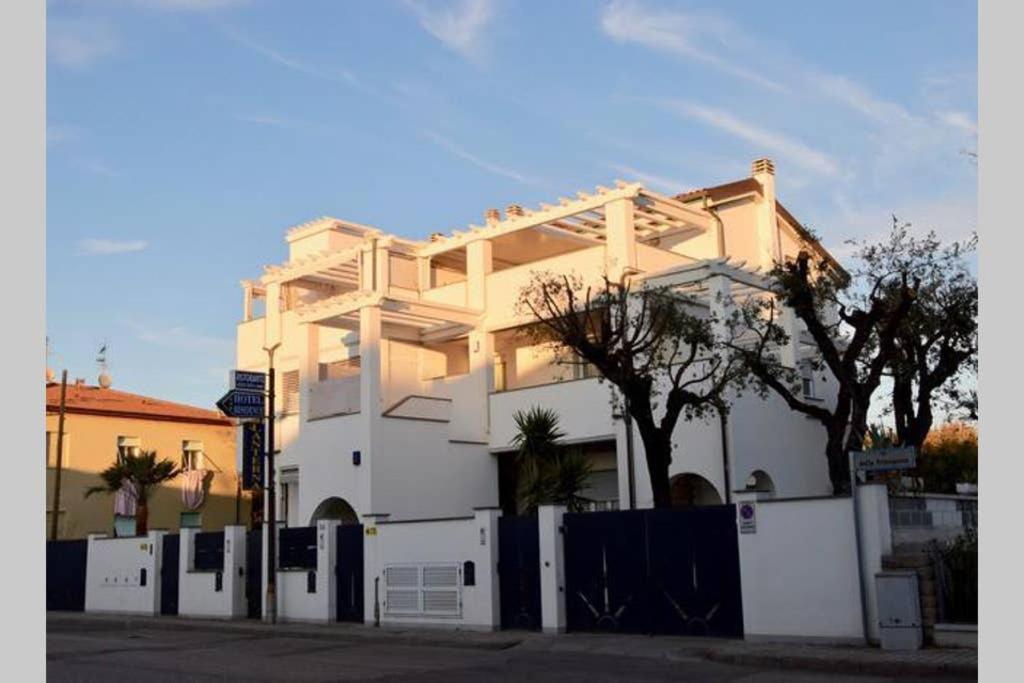 Villino Sabbia D’oro in San Vincenzo, Italy