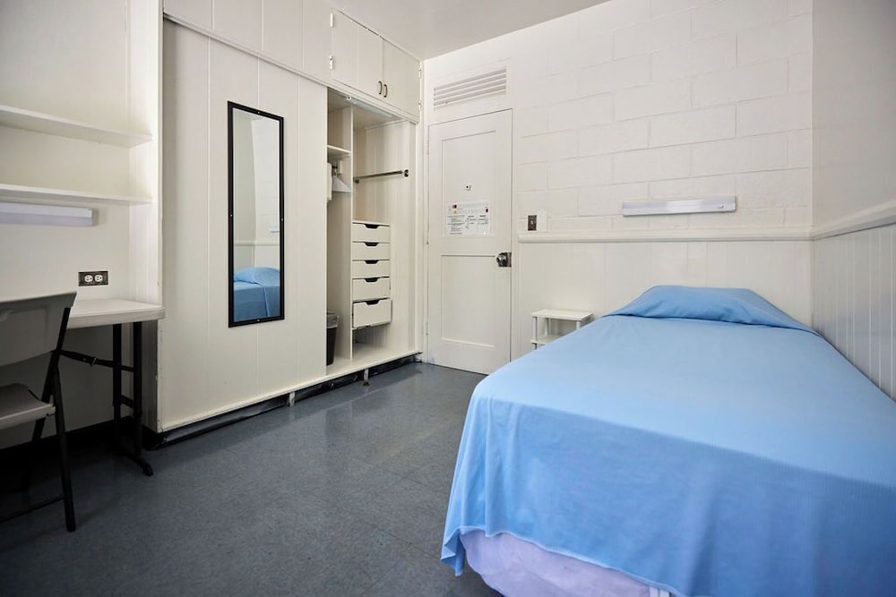 Central YMCA Residences - photo 3