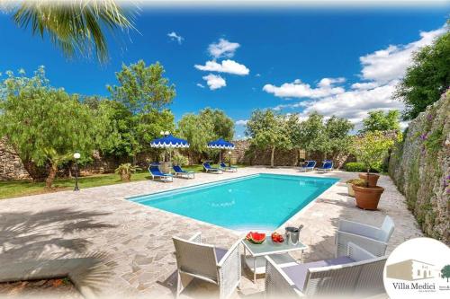 Historical City Villa Medici Luxury — 4-Star Luxury Hotel in Oria, Italy