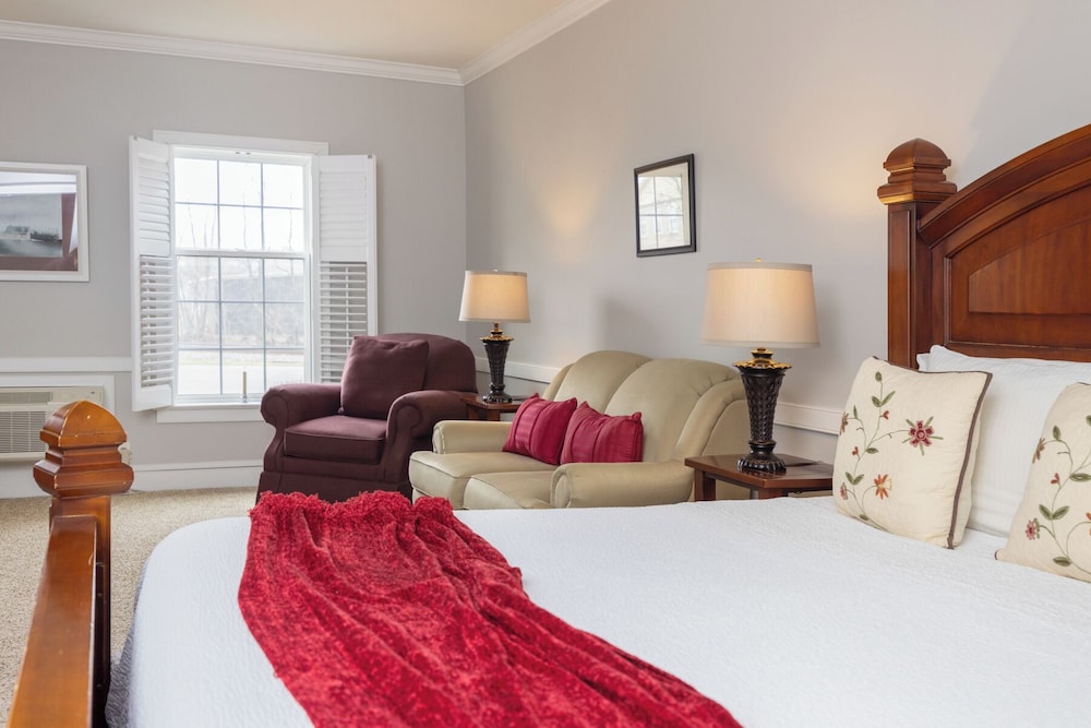 Selinsgrove Inn - photo 43