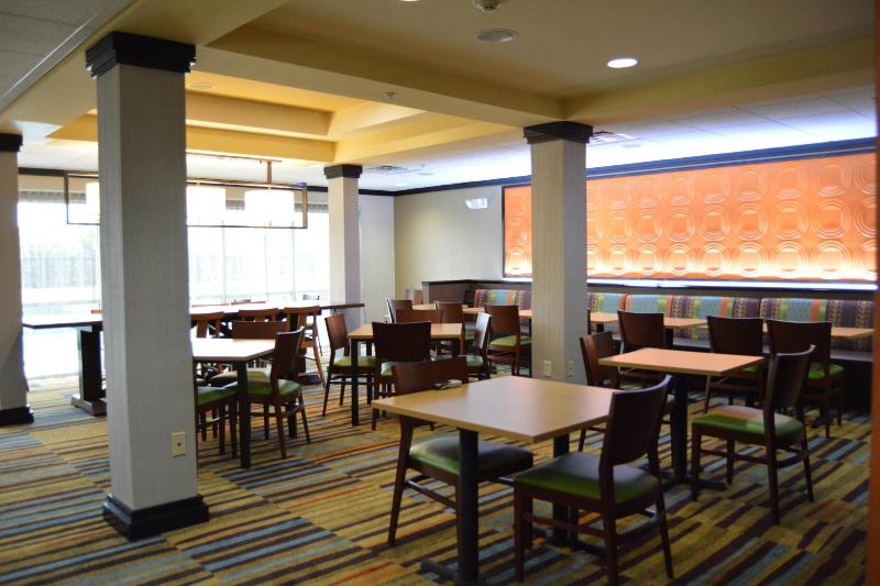 Fairfield Inn & Suites Houston Channelview - photo 79