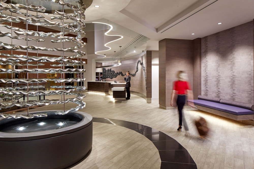 Hilton Long Beach Hotel - photo 7