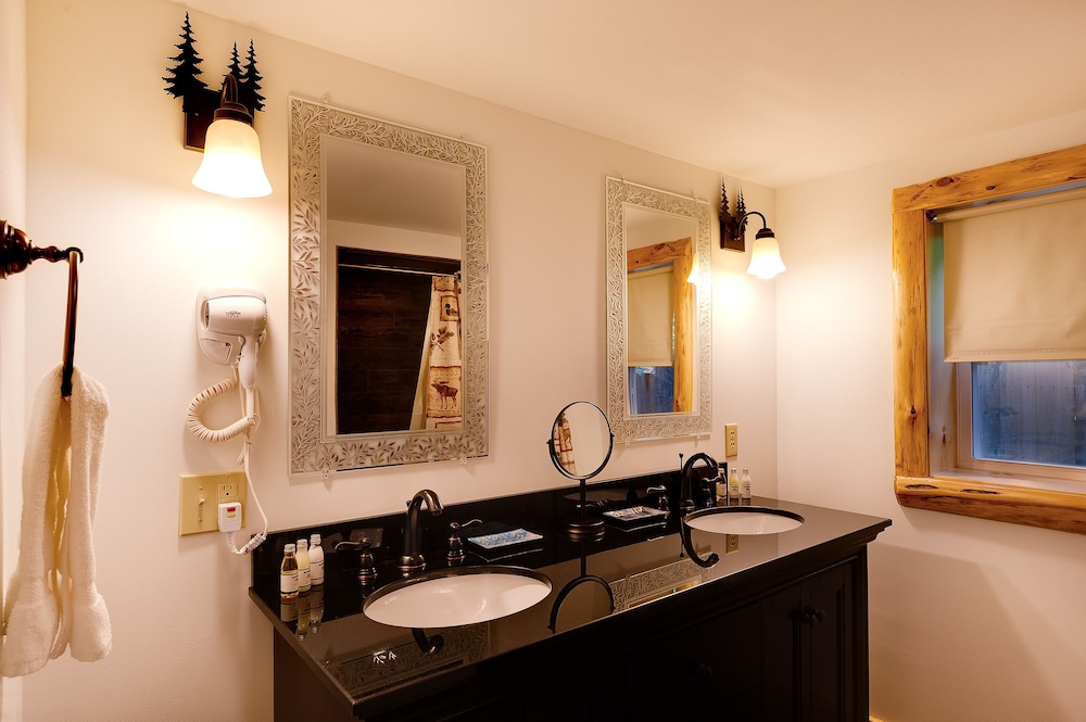 Cobble Mountain Lodge - photo 108