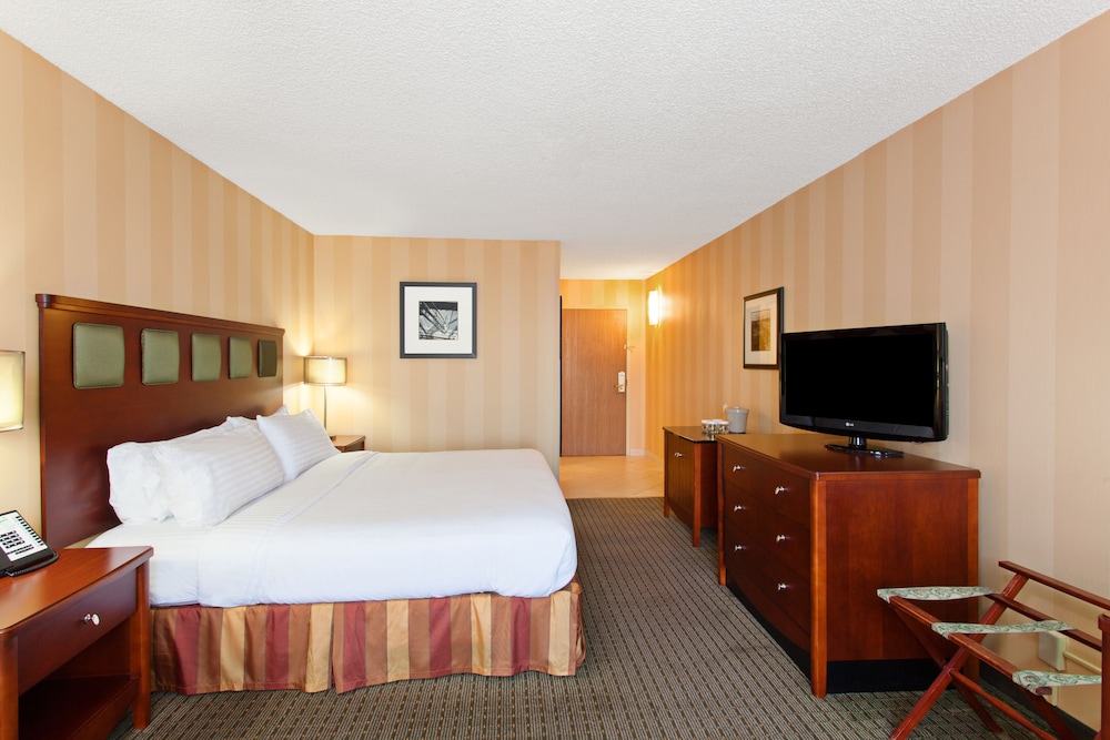 Holiday Inn Sacramento Downtown Arena by IHG - photo 11