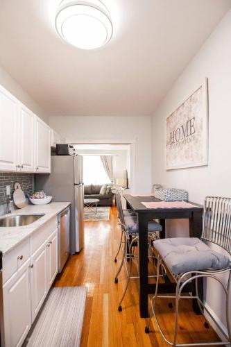 Renovated 2Bed 05 mile to Longwood Med Hospital — 4-Star Luxury Hotel in Brookline, United States