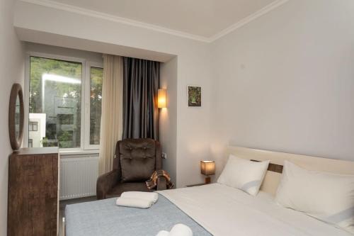 Charming 3BR Apartment In Central Tbilisi