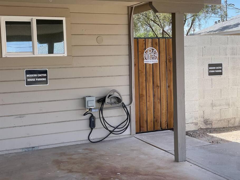 Studio 8 Minutes to Old Town Scottsdale - photo 11