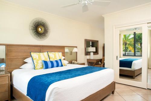 High Noon Beach Resort - photo 12
