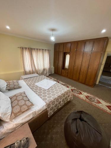 The Khayabaan Your Fully Equipped Air Conditioned Serviced Apartments in Srinagar — 4-Star Luxury Hotel in Srinagar, India