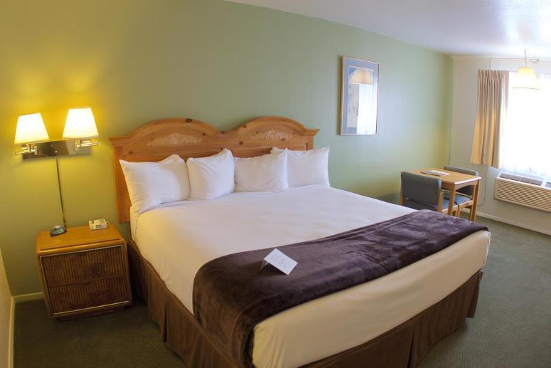 Adventure Inn Durango - photo 2