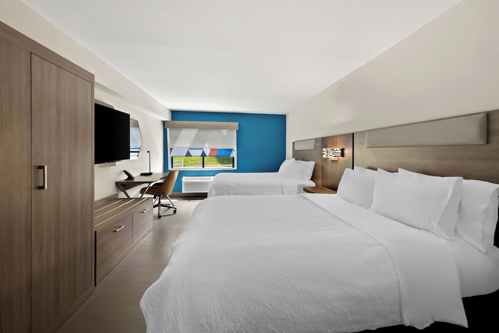 Holiday Inn Express & Suites Raleigh NE Medical Ctr Area by IHG - photo 18