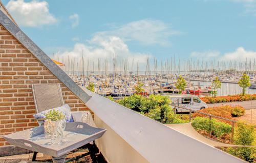 2 Bedroom Amazing Home In Bruinisse — 4-Star Luxury Hotel in Bruinisse, Netherlands