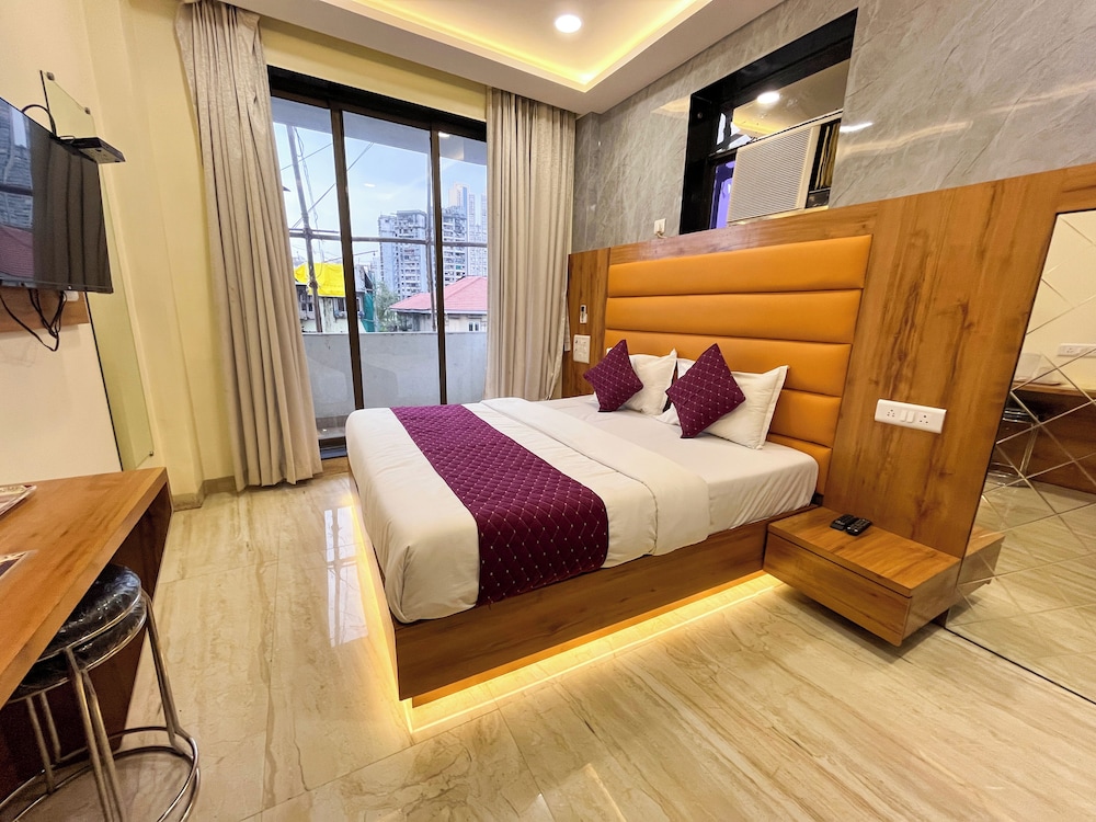 Hotel National in Mumbai, India